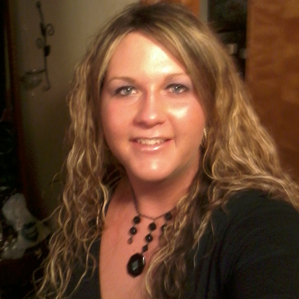 Meet your Posher, Shana